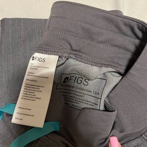 Figs high waisted yola bottoms